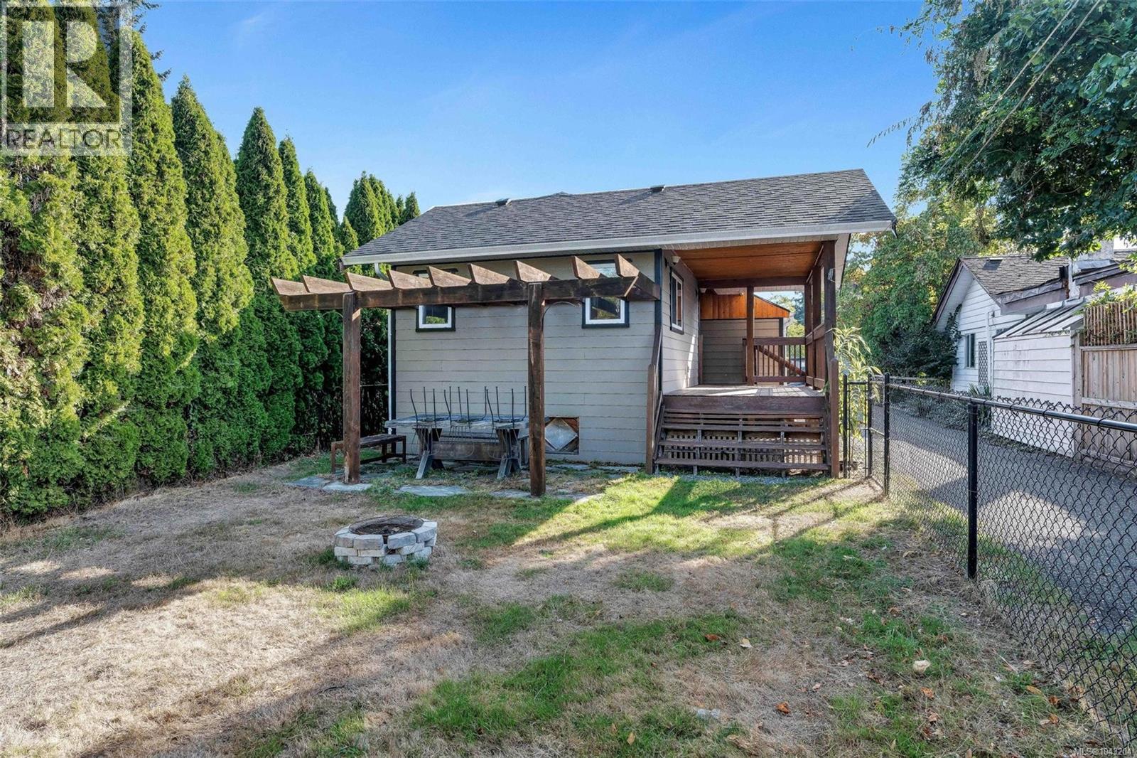355 Beech Ave - 27