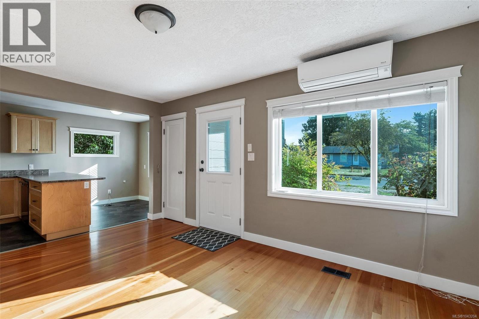 355 Beech Ave - Image 5