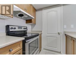 3 - 133 Isaac Devins Boulevard, Toronto, ON M9M0C4 Photo 8