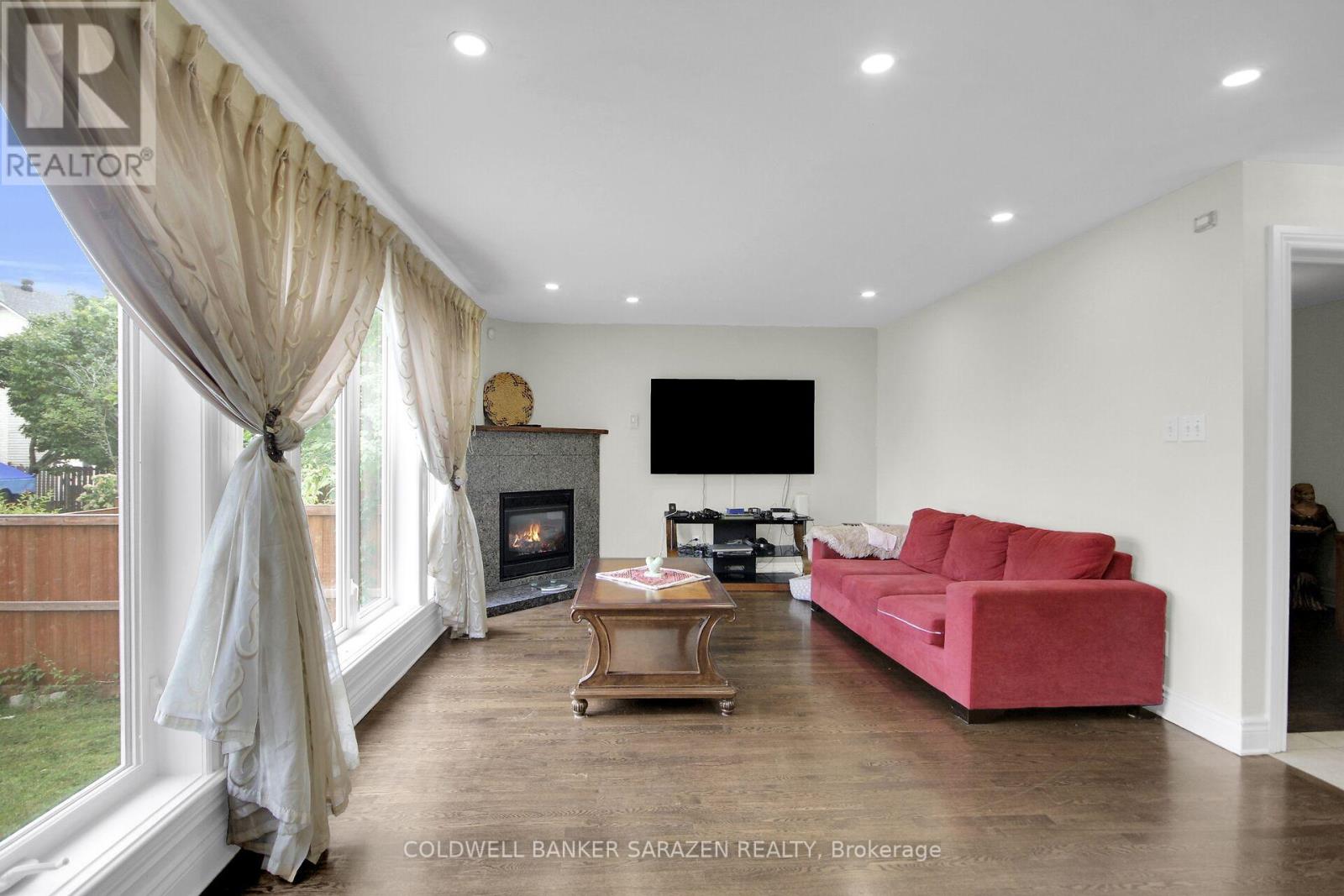 185 TWYFORD STREET - 23