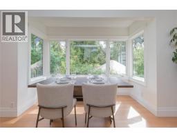 4906 Cordova Bay Rd, Saanich, BC V8Y2J5 Photo 18