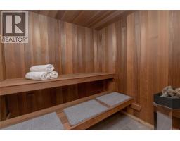 4906 Cordova Bay Rd, Saanich, BC V8Y2J5 Photo 41