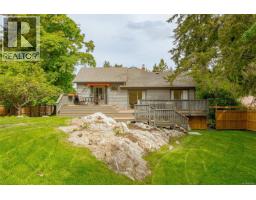 4906 Cordova Bay Rd, Saanich, BC V8Y2J5 Photo 44
