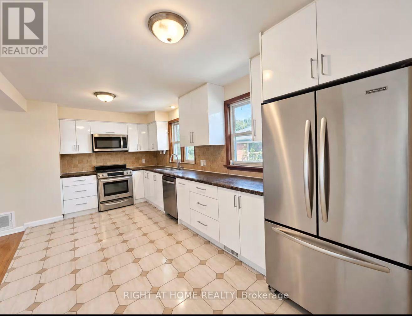 UPPER LEVEL - 26 WEDGEWOOD DRIVE, Toronto (Newtonbrook East) — photo 5