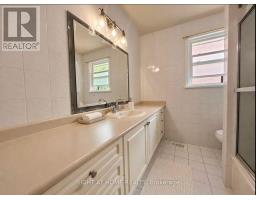 Upper Level - 26 Wedgewood Drive, Toronto, ON M2M2H3 Photo 15