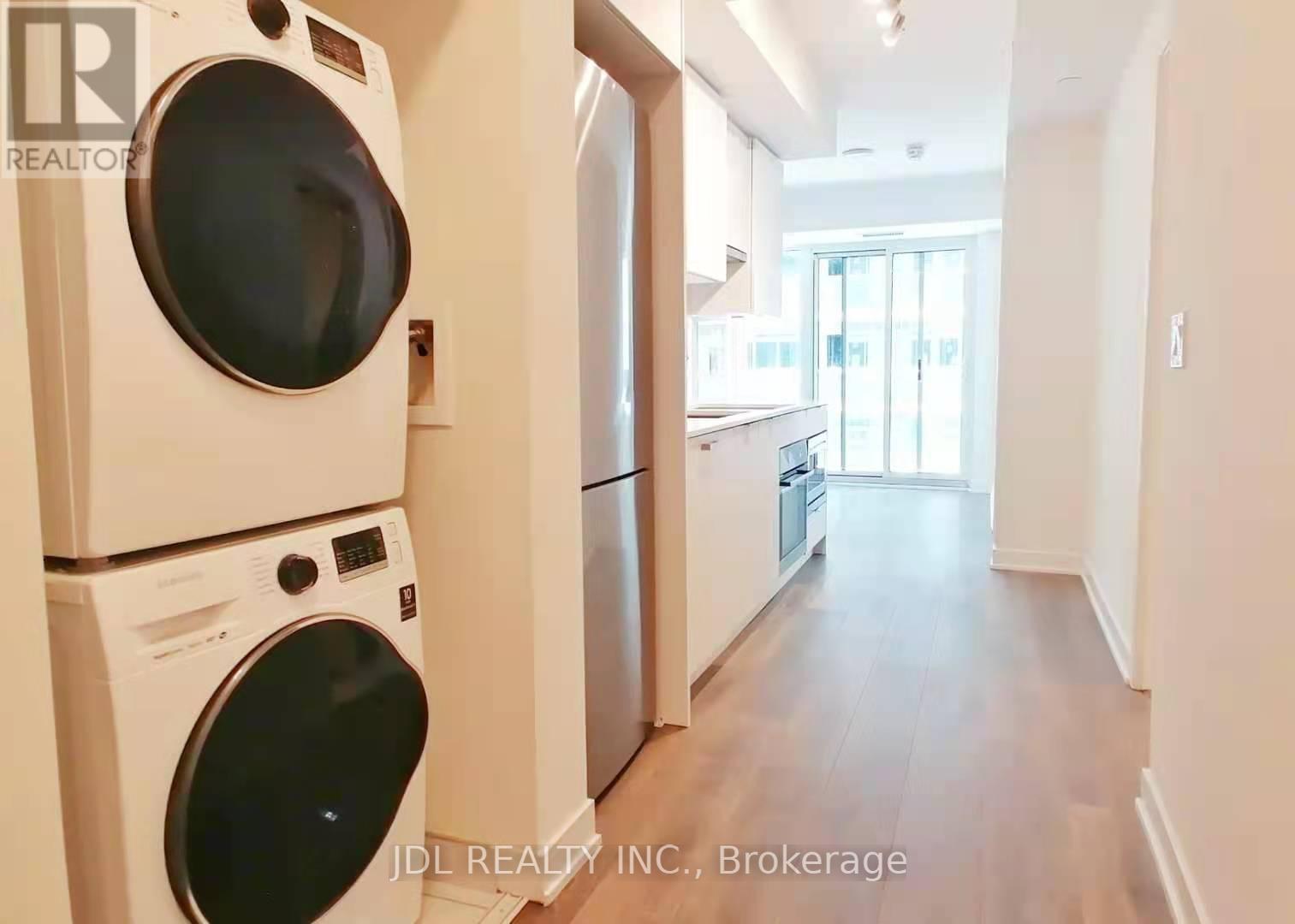 Photo of 99 Broadway Avenue