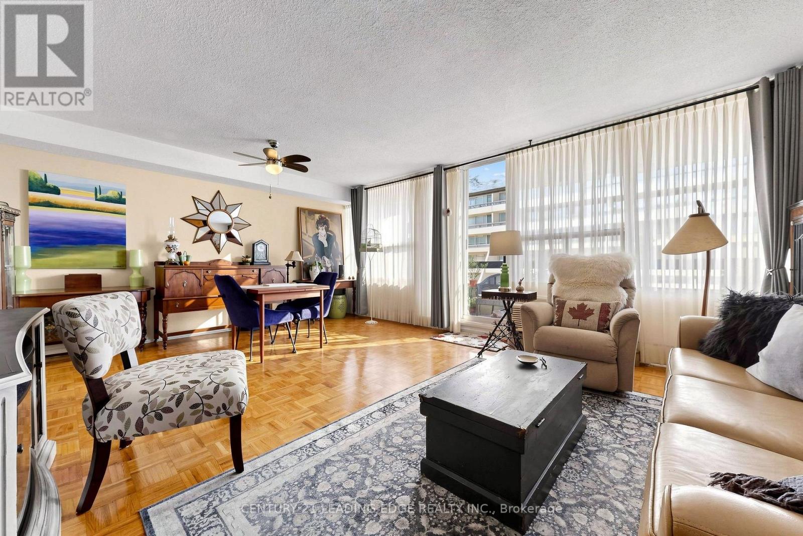 #429 50 RICHMOND STREET E - 7