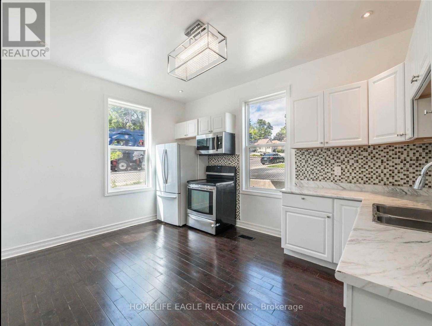 MAIN - 87 SIMCOE ROAD, Bradford West Gwillimbury (Bradford) — photo 3