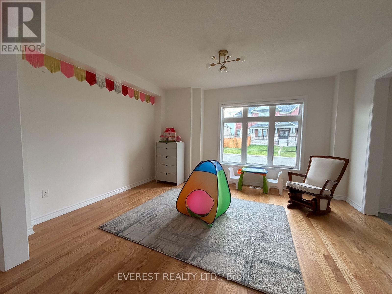 1105 COLE STREET, Innisfil — photo 9