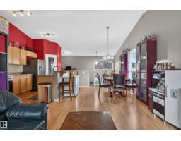 13915 137 St Nw, Edmonton, AB T6V1X3 Photo 13