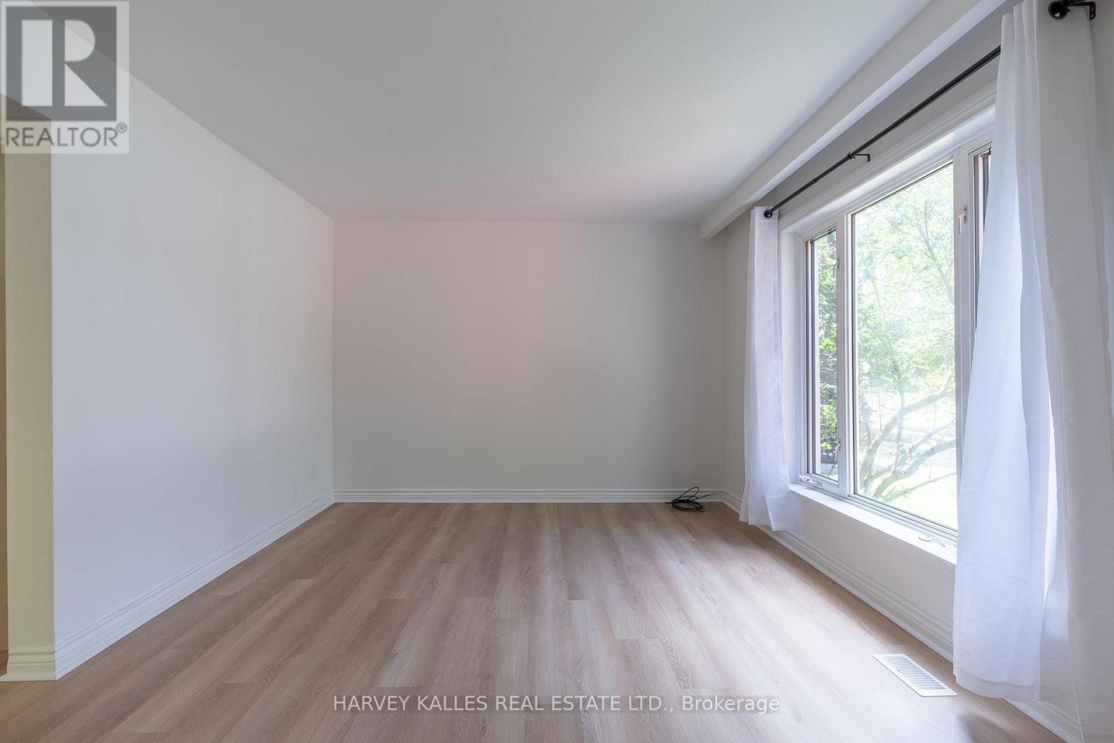 2258 BROOKHURST ROAD - 13