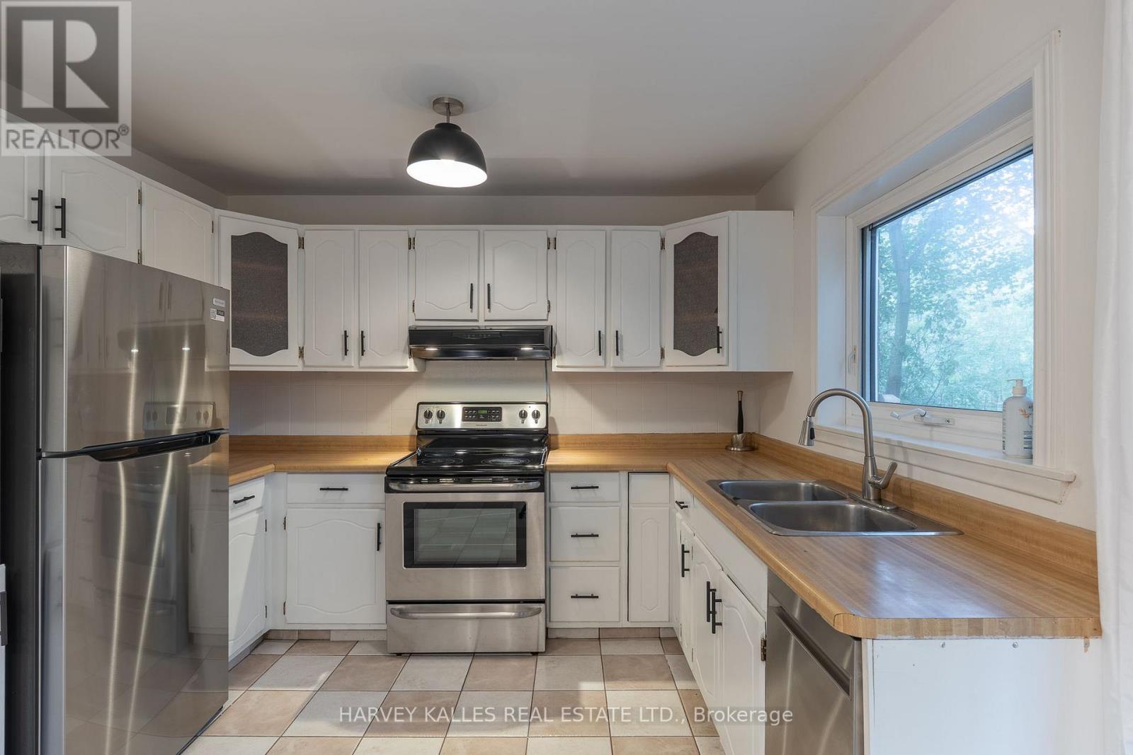2258 BROOKHURST ROAD, Mississauga (Clarkson) — photo 3