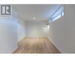2258 Brookhurst Road, Mississauga, ON L5J1P9 Photo 23
