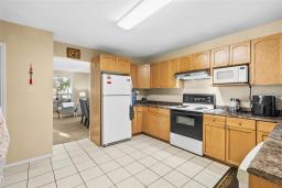 700 Simcoe Street, Winnipeg, MB R3E2C1 Photo 9