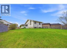 44 Castleridge Close NE - photo 33