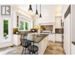 Living room - 1 Knightswood Road, Toronto, ON M4N2G9 Photo 9