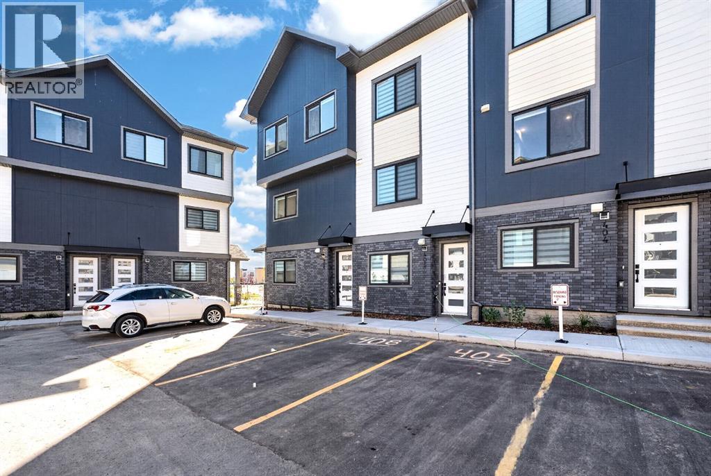 406, 200 Belvedere Boulevard SE