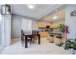 11 Farmington Road, Whitchurch Stouffville, ON L4A0Y5 Photo 16