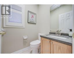 11 Farmington Road, Whitchurch Stouffville, ON L4A0Y5 Photo 18