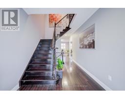 11 Farmington Road, Whitchurch Stouffville, ON L4A0Y5 Photo 19