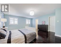 11 Farmington Road, Whitchurch Stouffville, ON L4A0Y5 Photo 23