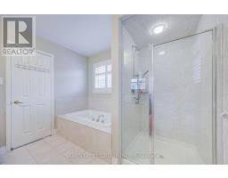 11 Farmington Road, Whitchurch Stouffville, ON L4A0Y5 Photo 27