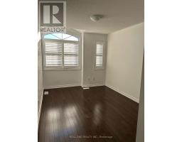 2429 Presquile Drive, Oakville, ON L6H0B8 Photo 10