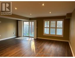 2429 Presquile Drive, Oakville, ON L6H0B8 Photo 12