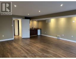 2429 Presquile Drive, Oakville, ON L6H0B8 Photo 13