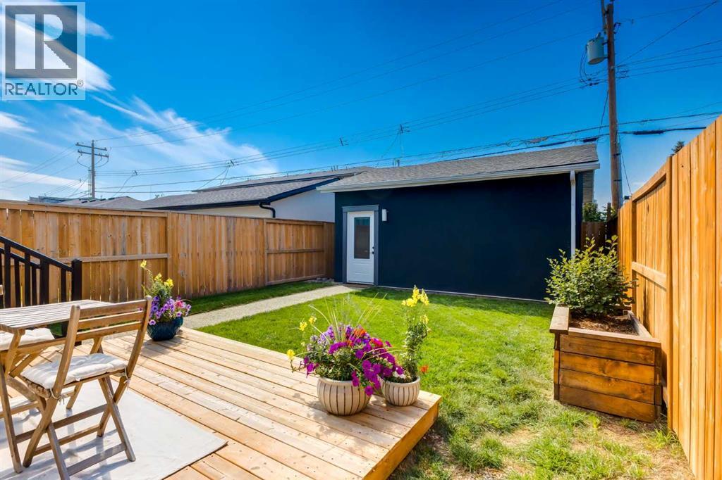 4629 72 Street NW - photo 46