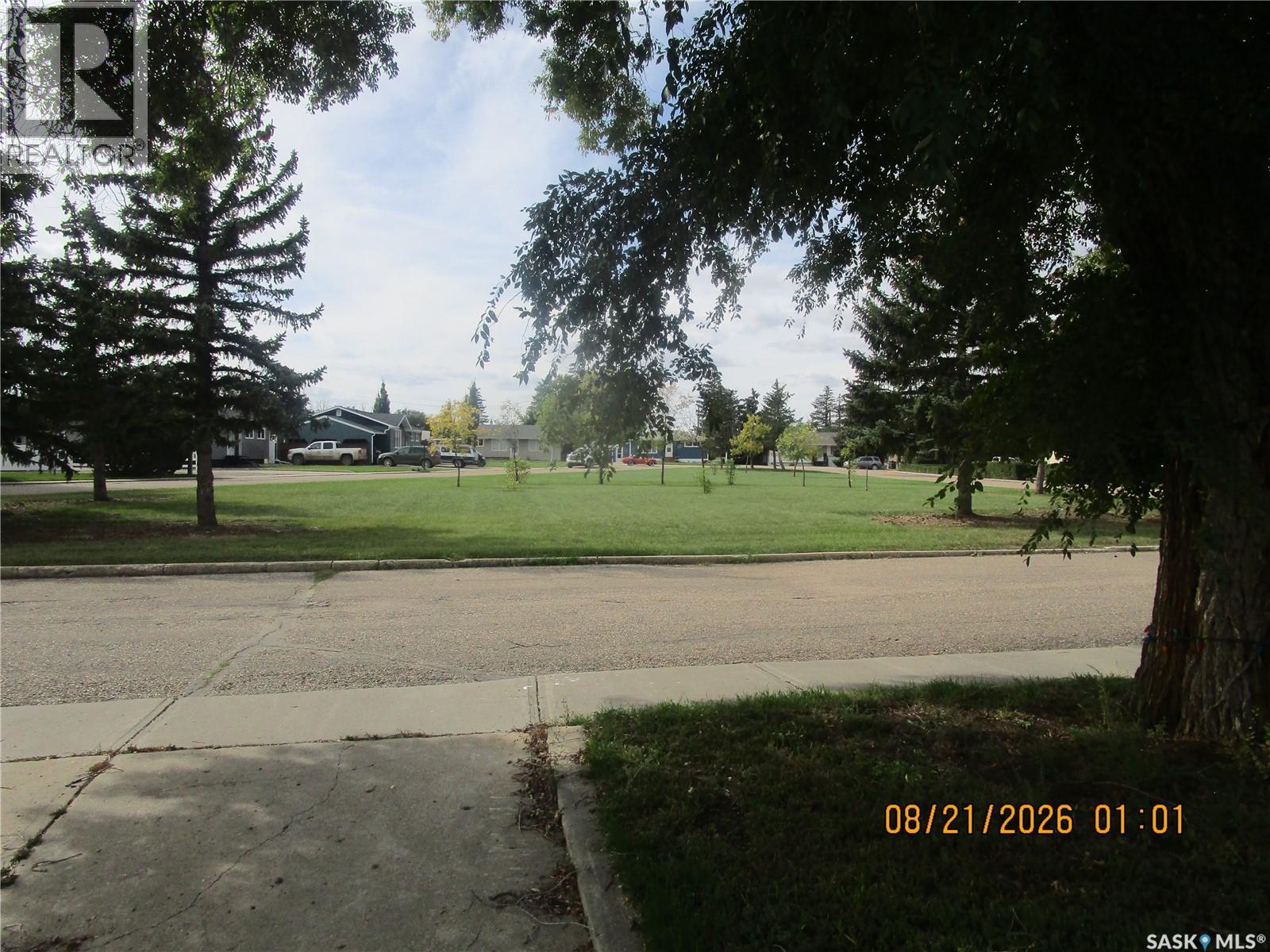 112 WOOD CRESCENT - 26