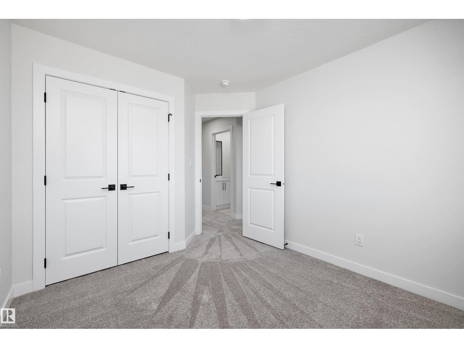 Edgemont (Edmonton) - photo 27