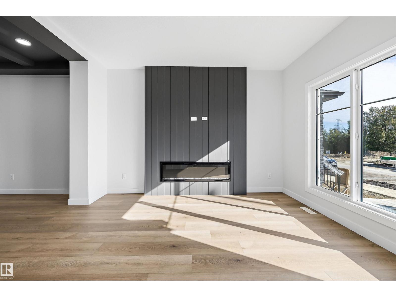 Edgemont (Edmonton) - photo 3