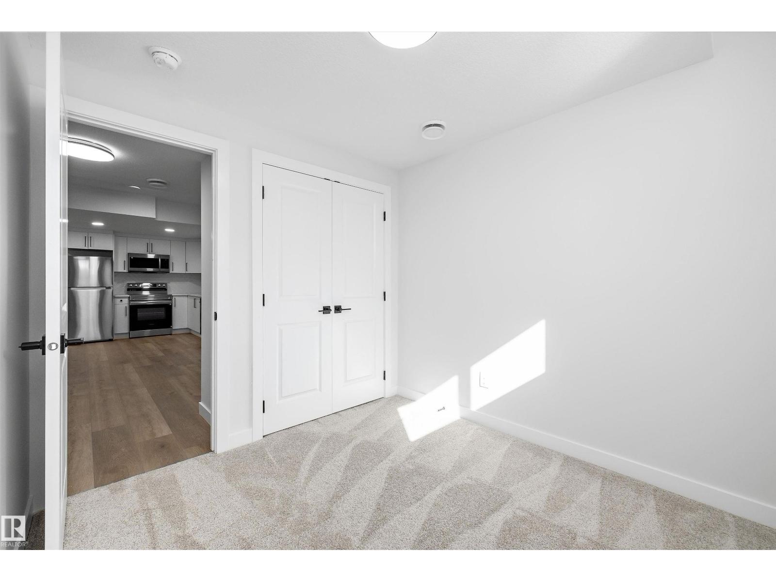 Edgemont (Edmonton) - photo 44