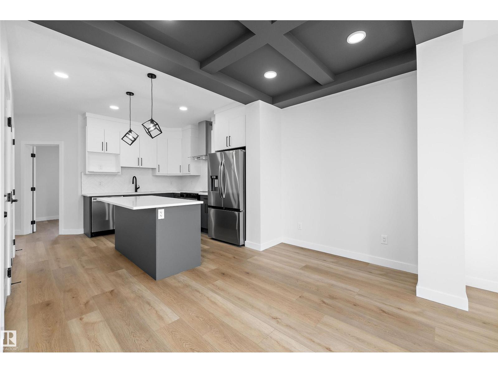 Edgemont (Edmonton) - photo 7