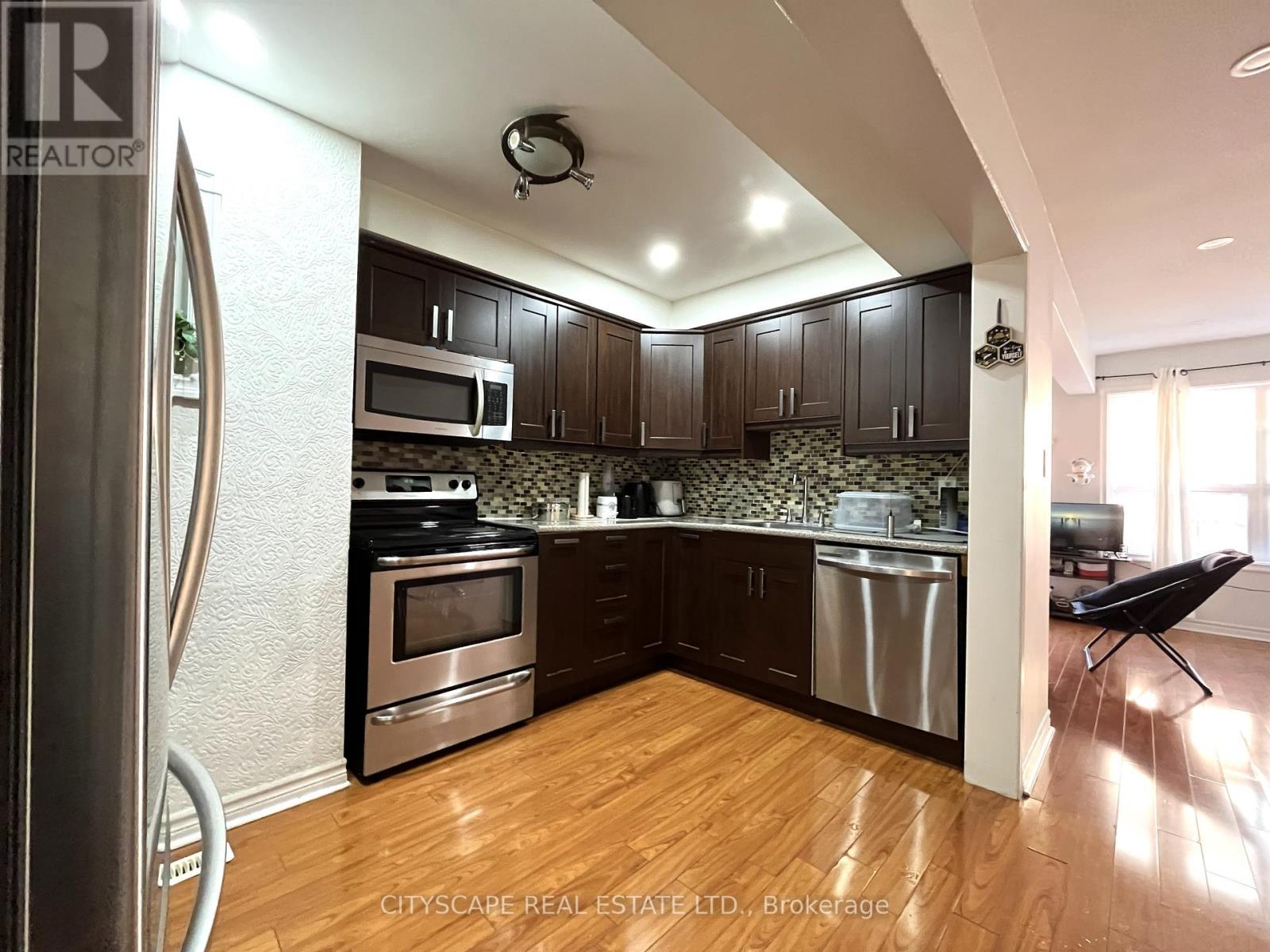 33 - 68 GILGORM ROAD, Brampton (Brampton West) — photo 4