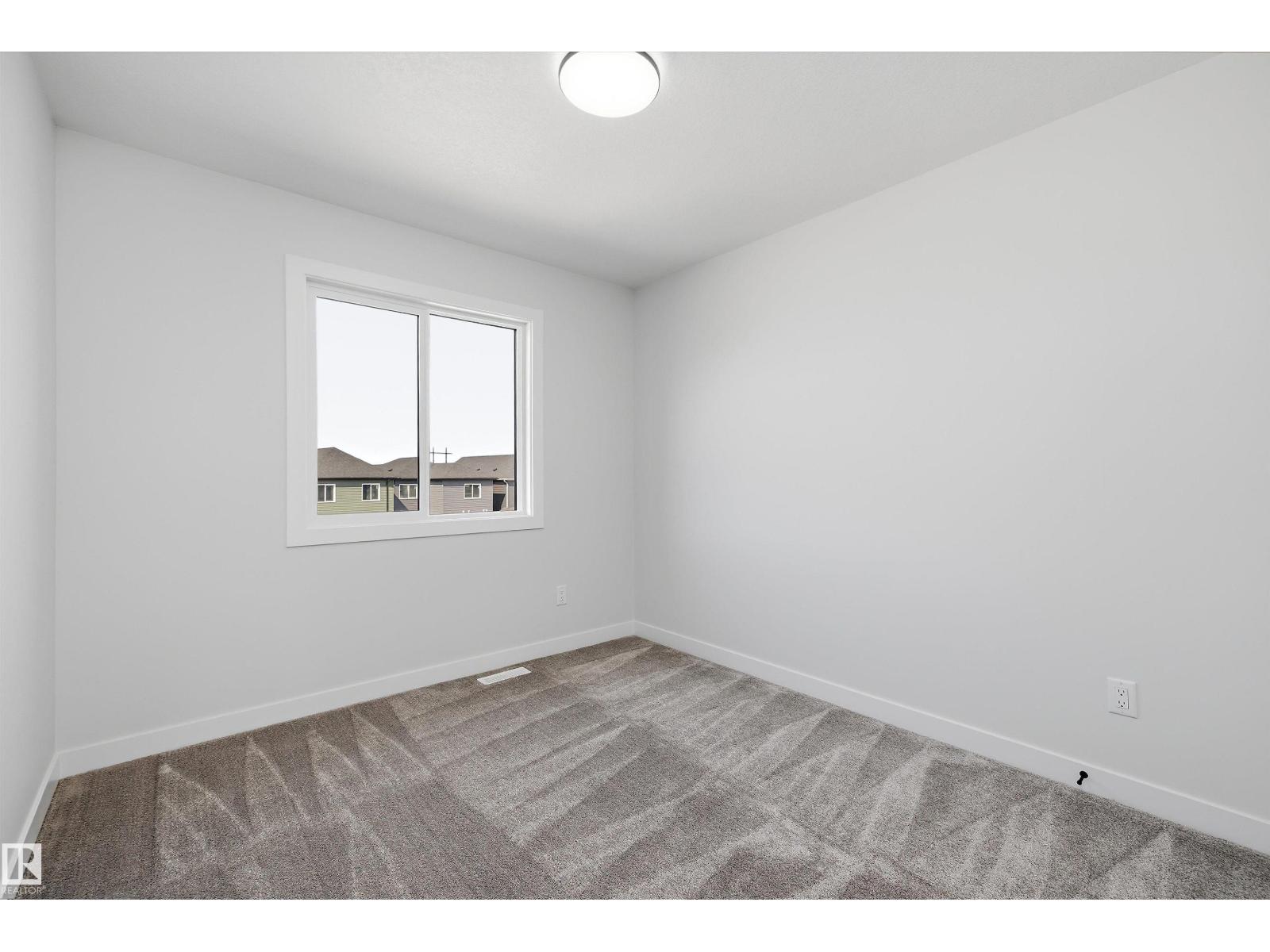 Edgemont (Edmonton) - photo 30