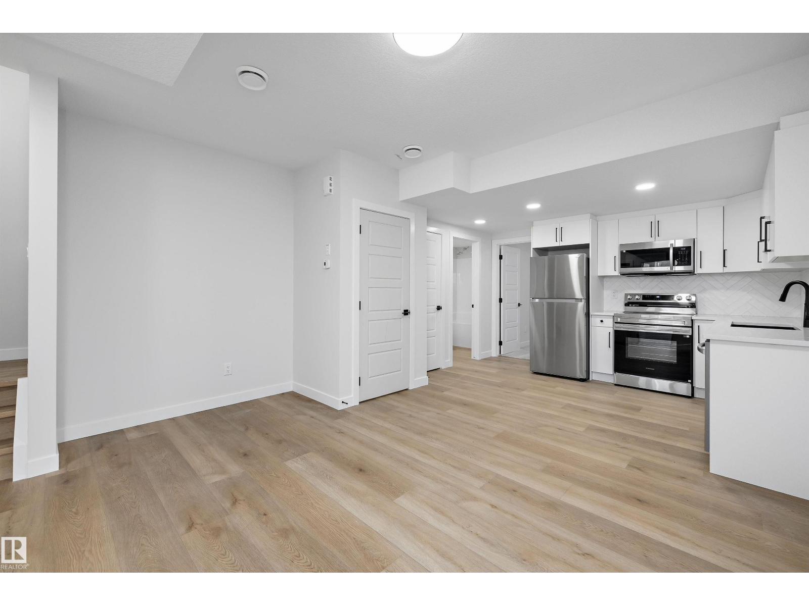 Edgemont (Edmonton) - photo 37