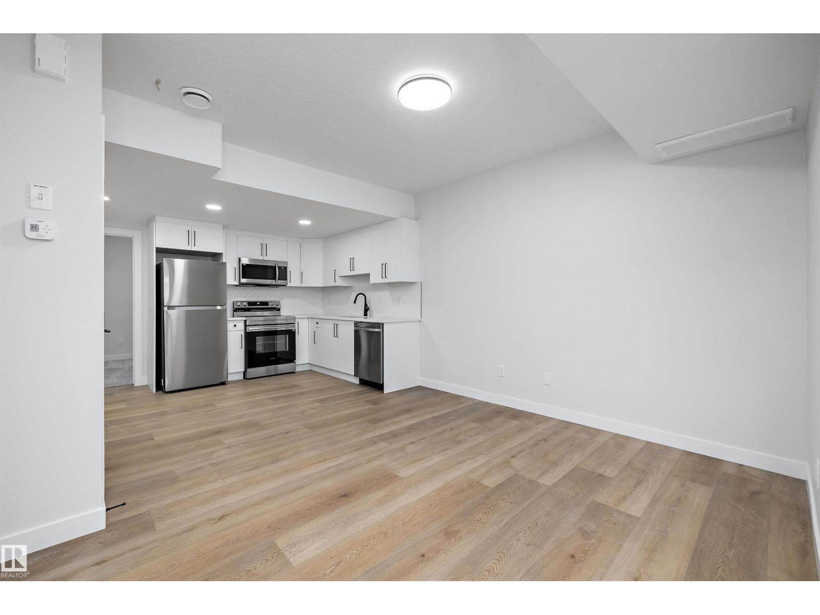 Edgemont (Edmonton) - photo 38