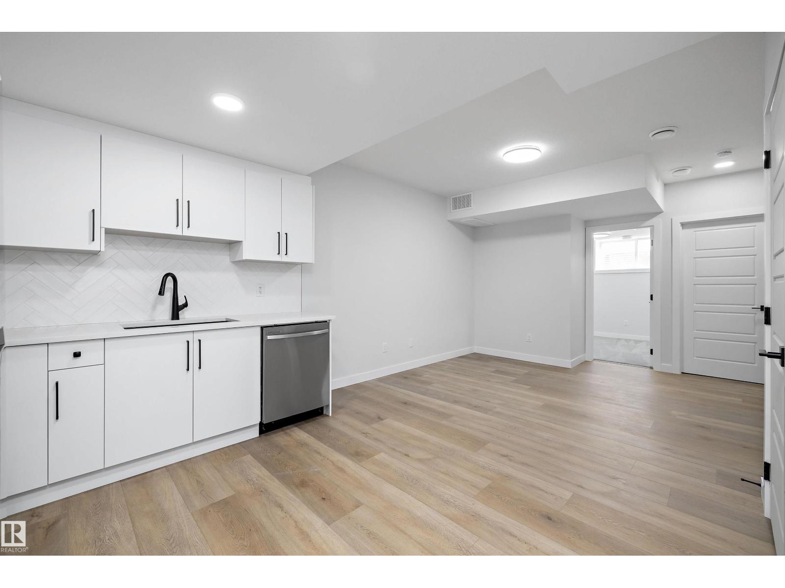 Edgemont (Edmonton) - photo 45