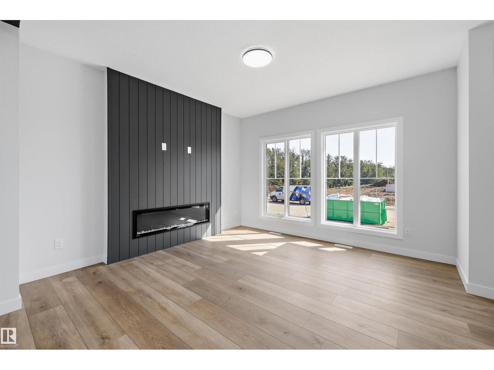 Edgemont (Edmonton) - photo 5