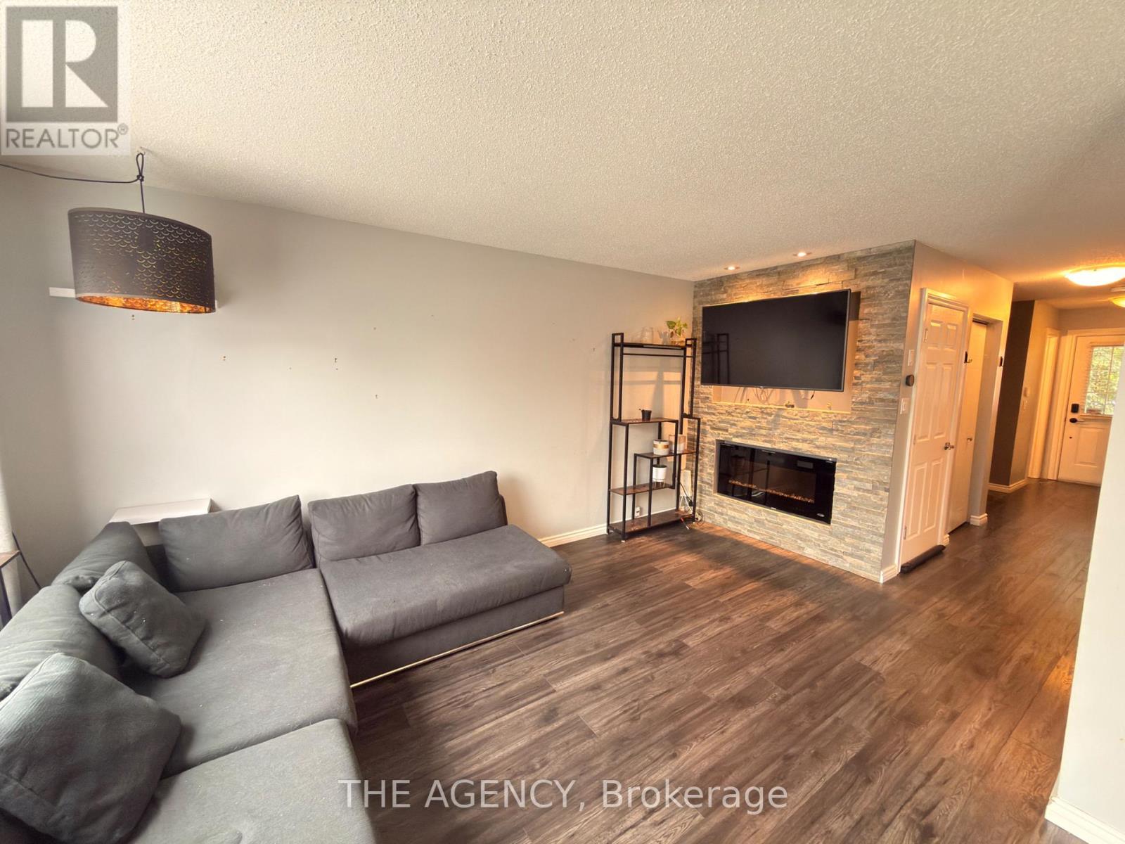 4 PORTER DRIVE, Guelph (Pineridge/Westminster Woods) — photo 10