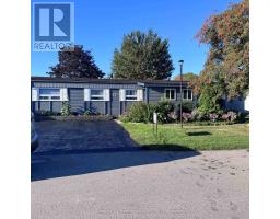 52 Fairview Crescent, North Perth, ON N4W3G8 Photo 38