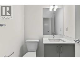 4pc Bathroom - 177 Copperhead Road Se, Calgary, AB T2Z5H7 Photo 14