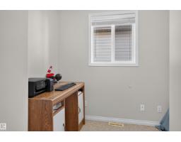 1524 37b Av Nw, Edmonton, AB T6T0E3 Photo 26