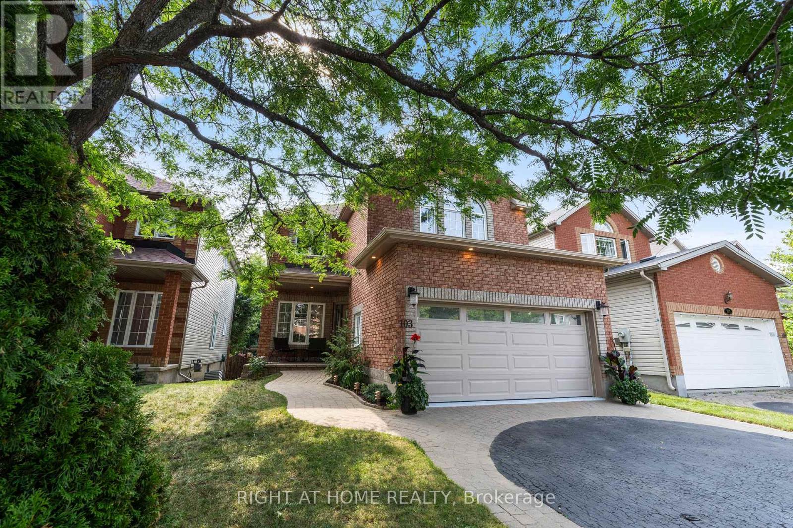 103 BOREALIS CRESCENT, Ottawa — photo 2