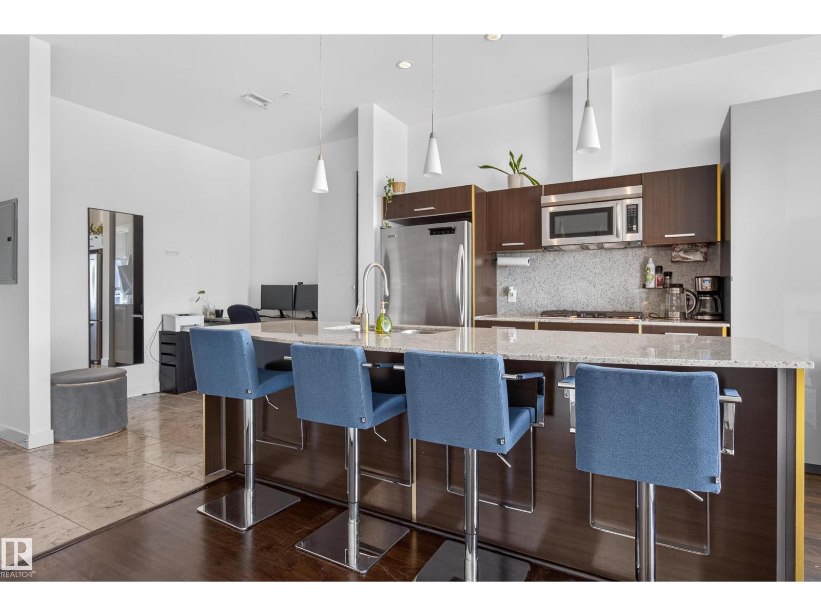 #807 2606 109 ST NW - 15