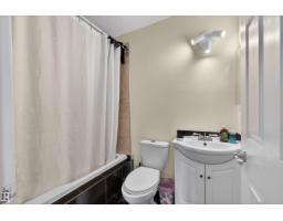 9007 169 Av Nw, Edmonton, AB T5Z2X5 Photo 34