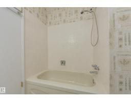 3421 135a Av Nw, Edmonton, AB T5A2V8 Photo 32