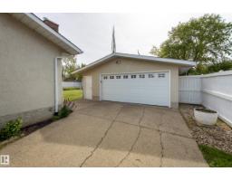 3421 135a Av Nw, Edmonton, AB T5A2V8 Photo 53